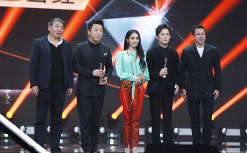 娱乐吃瓜酱创作的原声,揭秘娱乐圈幕后故事，带你领略明星们的真实生活